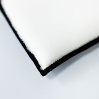 Čistiaca hubka na kožu, textil a plast