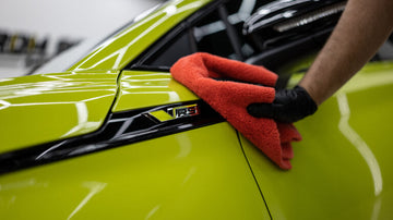 Ako umyť auto od soli: praktický návod krok za krokom